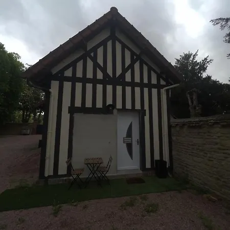 Au Domaine Des Roches
